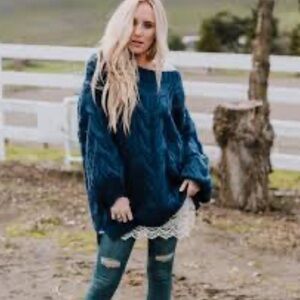 Three Bird Nest bubble Teal Cable Knit Sweater M